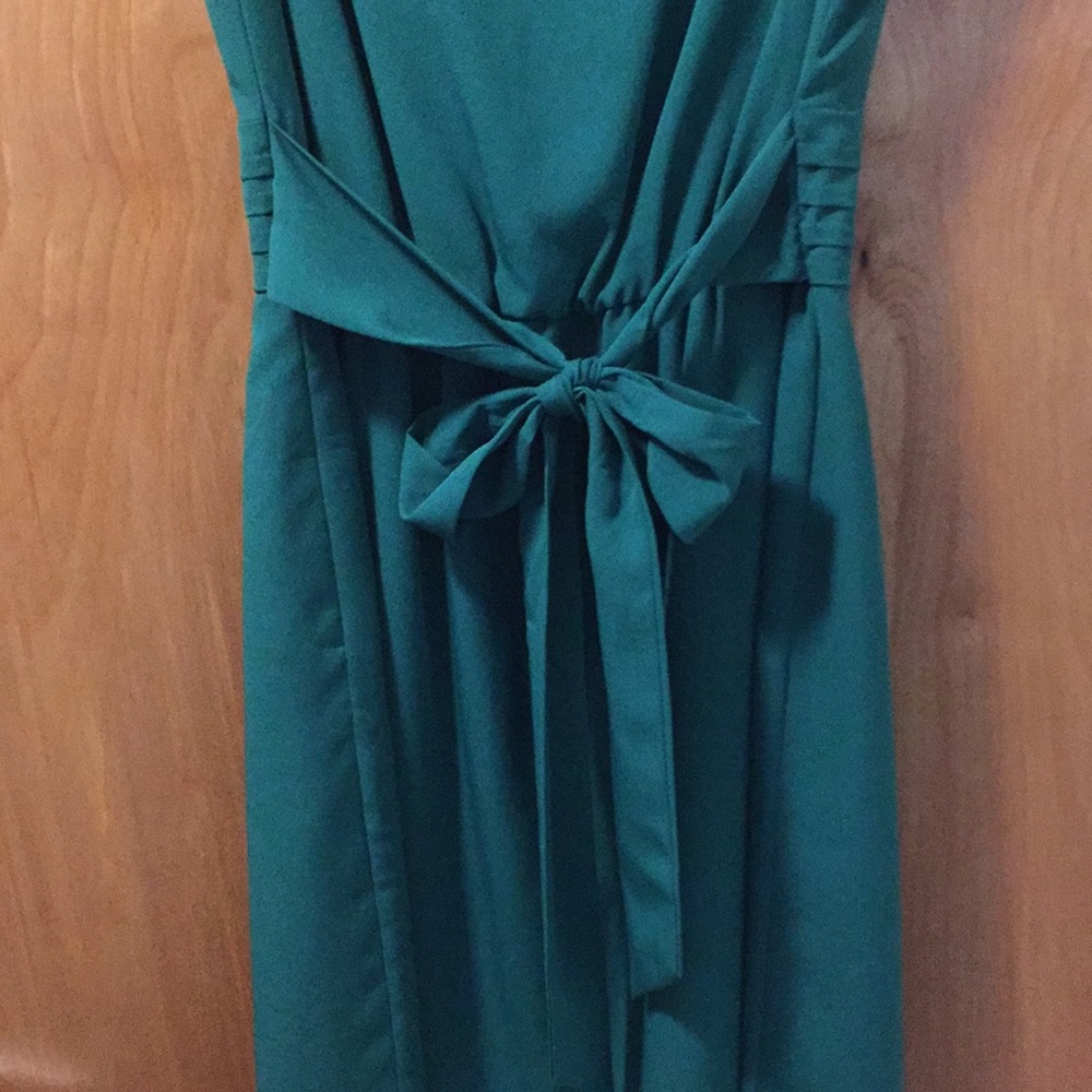 Green dress - Picture 3 of 4